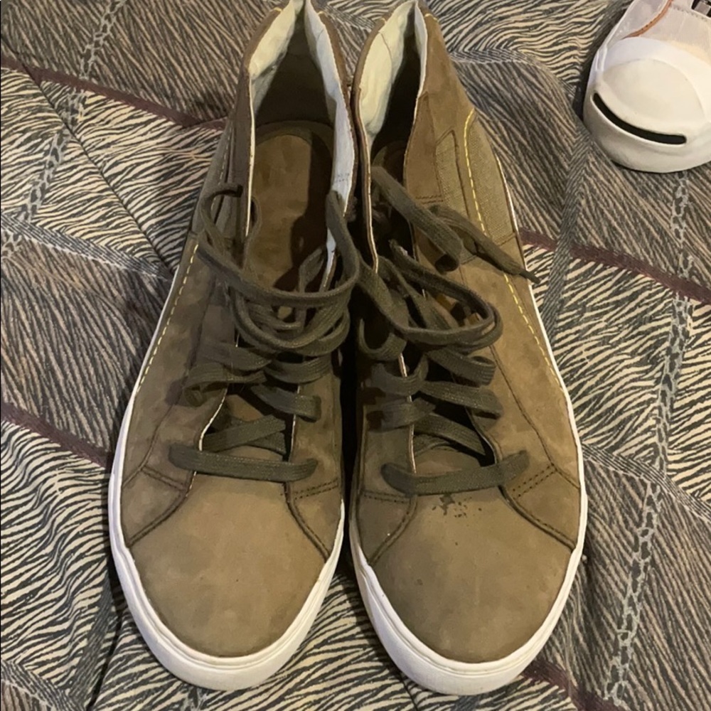 PF flyers